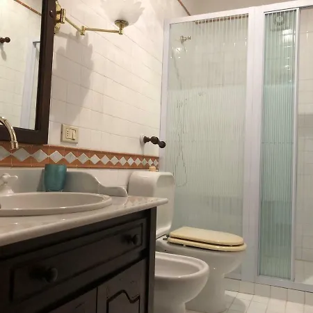 La Casa Di Andrea Apartamento *